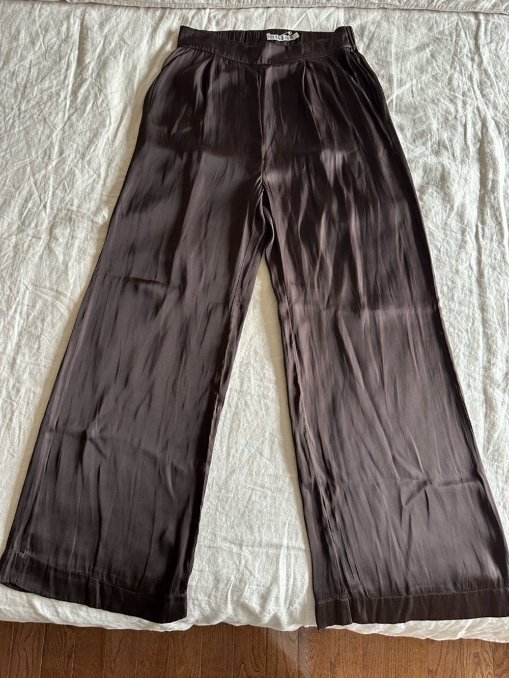 Satin Wide-Leg Pants in Dark Brown